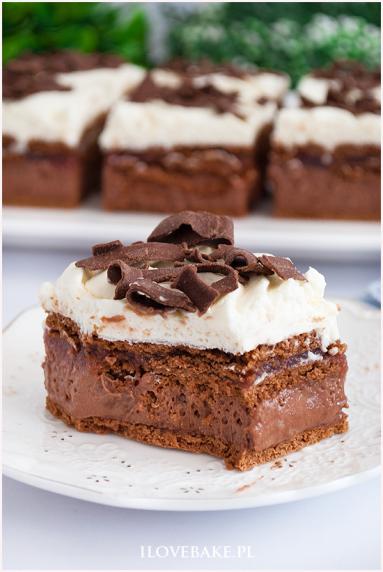 Zdjęcie - Ciasto czekoladowe z nutellą - Przepisy kulinarne ze zdjęciami