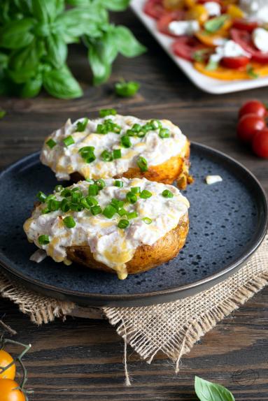 Zdjęcie - Ziemniaki nadziewane szynką i serem - Przepisy kulinarne ze zdjęciami