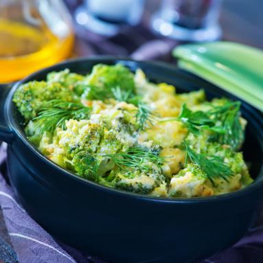 Zdjęcie - Kurczak zapiekany z warzywami - Przepisy kulinarne ze zdjęciami