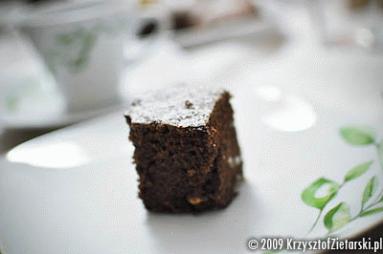 Zdjęcie - Brownies z białą czekoladą i pomarańczami - Przepisy kulinarne ze zdjęciami