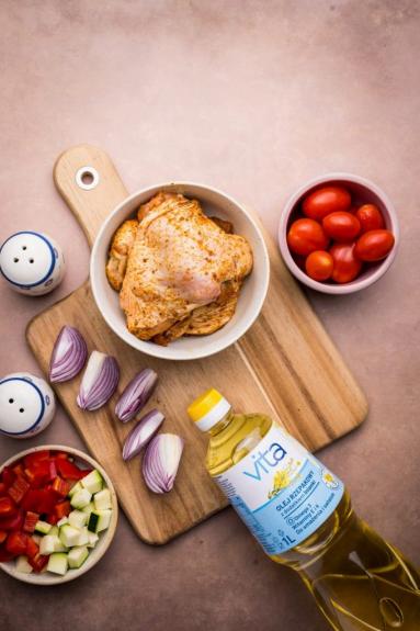Zdjęcie - Kuskus z kurczakiem i warzywami - Przepisy kulinarne ze zdjęciami
