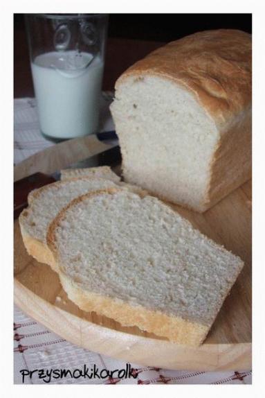 Zdjęcie - Chleb mleczny na Dzien Chleba - Przepisy kulinarne ze zdjęciami