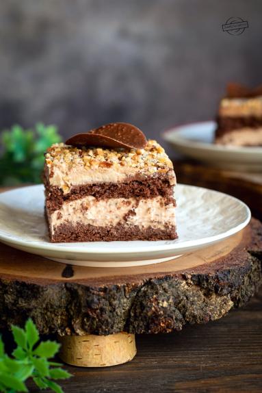 Zdjęcie - Ciasto z masą i czekoladowym ganache - Przepisy kulinarne ze zdjęciami