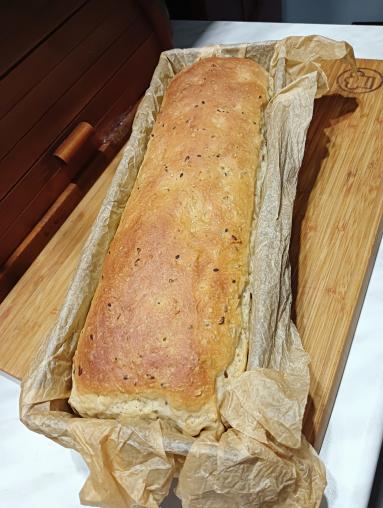 Zdjęcie - Chleb pszenny nocny z nasionami - Przepisy kulinarne ze zdjęciami