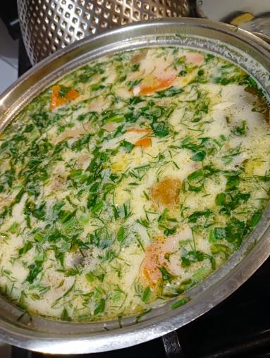 Zdjęcie - Zupa rybna ze smażonego lina - Przepisy kulinarne ze zdjęciami