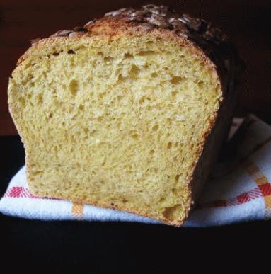 Zdjęcie - Chleb z fasolą i marchewką - Przepisy kulinarne ze zdjęciami