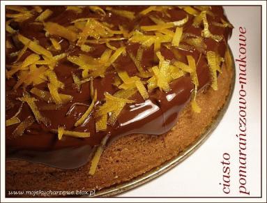 Zdjęcie - Ciasto pomarańczowo-makowe z polewą czekoladową  - Przepisy kulinarne ze zdjęciami