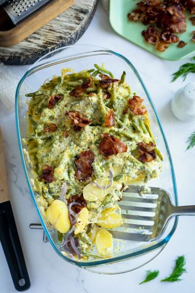 Zdjęcie - Zapiekanka ziemniaczana z jajkami i fasolką szparagową - Przepisy kulinarne ze zdjęciami