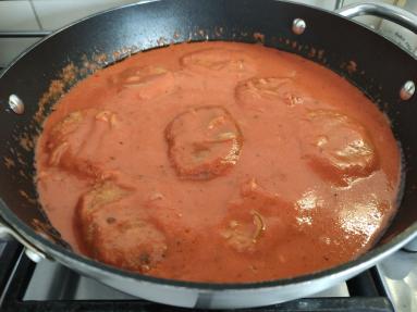 Zdjęcie - Mielone w sosie pomidorowo śmietankowym. - Przepisy kulinarne ze zdjęciami