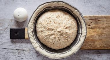 Zdjęcie - Chleb razowy na drożdżach - Przepisy kulinarne ze zdjęciami