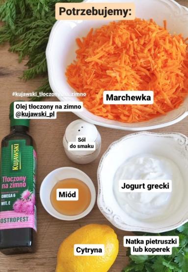 Zdjęcie - Surówka z marchewki do obiadu - Przepisy kulinarne ze zdjęciami