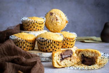 Zdjęcie - Muffiny cynamonowe z nutellą - Przepisy kulinarne ze zdjęciami