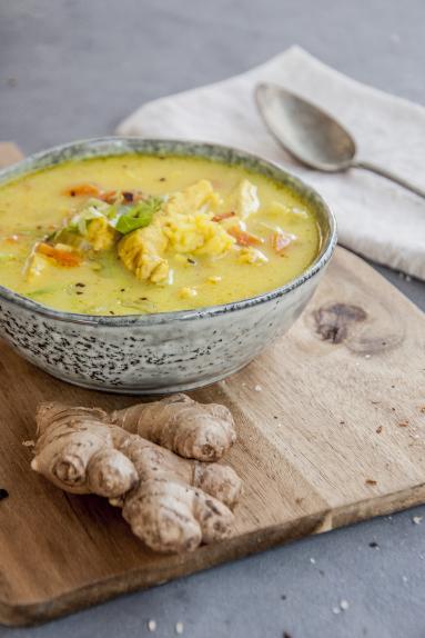 Zdjęcie - Zupa curry z kurczakiem - Przepisy kulinarne ze zdjęciami