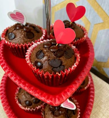 Zdjęcie - Muffinki z czekoladowymi kropelkami - Przepisy kulinarne ze zdjęciami