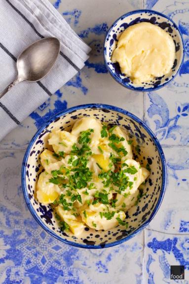 Zdjęcie - Patatas alioli – sałatka z ziemniaków w czosnkowym sosie - Przepisy kulinarne ze zdjęciami