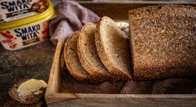 Zdjęcie - Chleb orkiszowy z kminkiem - Przepisy kulinarne ze zdjęciami