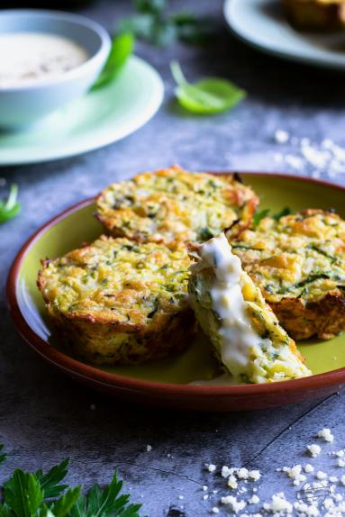 Zdjęcie - Muffinki cukiniowo-serowe - Przepisy kulinarne ze zdjęciami