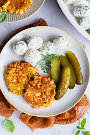 Zdjęcie - Siekane kotlety z pieczarkami i tartym ziemniakiem - Przepisy kulinarne ze zdjęciami