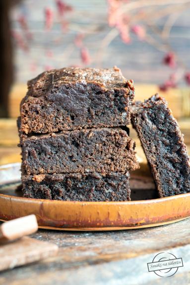 Zdjęcie - Brownie – mocno kakaowe - Przepisy kulinarne ze zdjęciami