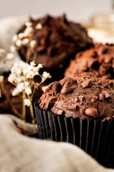 Zdjęcie - Muffinki czekoladowe na oleju - Przepisy kulinarne ze zdjęciami