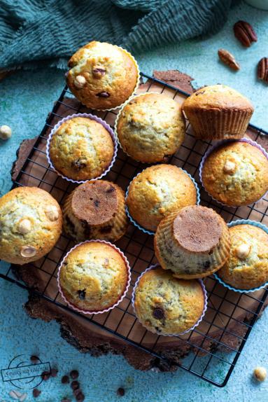 Zdjęcie - Muffinki bananowe - Przepisy kulinarne ze zdjęciami