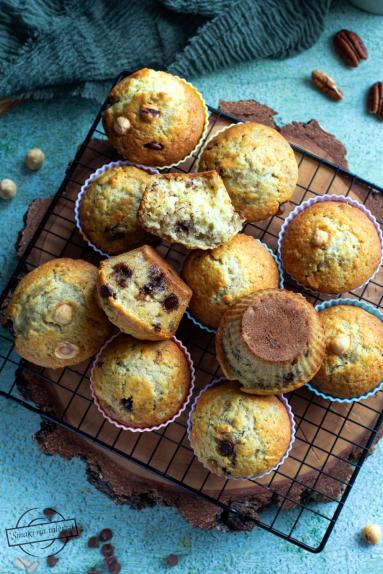 Zdjęcie - Muffinki bananowe - Przepisy kulinarne ze zdjęciami