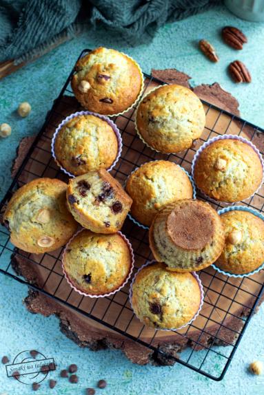 Zdjęcie - Muffinki bananowe - Przepisy kulinarne ze zdjęciami