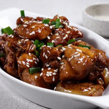 Zdjęcie - Kurczak Teriyaki w Domowej Odsłonie &#8211; Szybki Przepis, Smak Dalekiego Wschodu! - Przepisy kulinarne ze zdjęciami