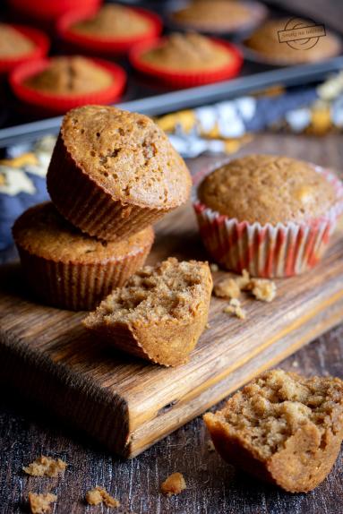 Zdjęcie - Muffinki piernikowe (orkiszowe) - Przepisy kulinarne ze zdjęciami