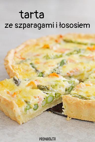 Zdjęcie - Tarta ze szparagami i łososiem - Przepisy kulinarne ze zdjęciami