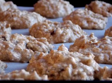 Zdjęcie - Ciasteczka słonecznikowe ''Brutti ma buoni'' - Przepisy kulinarne ze zdjęciami