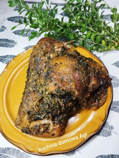 Zdjęcie - Szynka wieprzowa pieczona w naczyniu żaroodpornym - Przepisy kulinarne ze zdjęciami