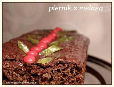 Zdjęcie - Piernik z melasą  - Przepisy kulinarne ze zdjęciami