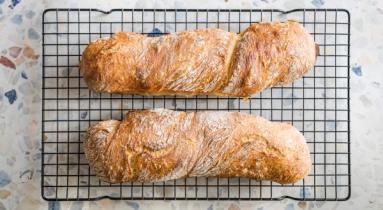 Zdjęcie - Pane Stirato – włoska bagietka - Przepisy kulinarne ze zdjęciami