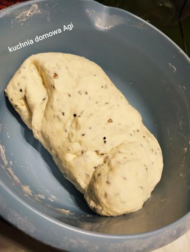 Zdjęcie - Chleb z ziarnami z naczynia żaroodpornego - Przepisy kulinarne ze zdjęciami