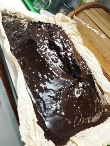 Zdjęcie - Babka-ciasto piaskowe z kakao i polewą kakaową - Przepisy kulinarne ze zdjęciami