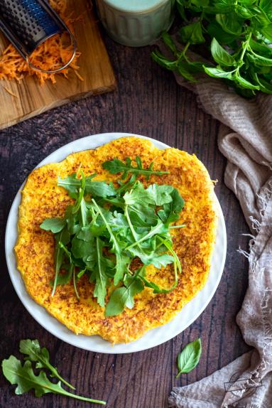 Zdjęcie - Omlet z marchewką - Przepisy kulinarne ze zdjęciami