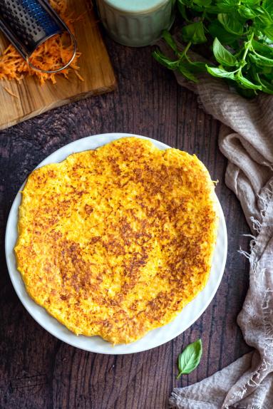 Zdjęcie - Omlet z marchewką - Przepisy kulinarne ze zdjęciami
