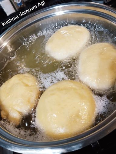 Zdjęcie - Domowe pączki na mleku i śmietanie z drożdży suszonych - Przepisy kulinarne ze zdjęciami