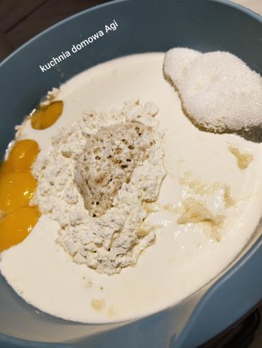 Zdjęcie - Domowe pączki na mleku i śmietanie z drożdży suszonych - Przepisy kulinarne ze zdjęciami