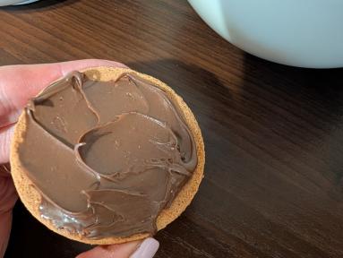 Zdjęcie - Ciastka biszkoptowe z nutellą i mascarpone - Przepisy kulinarne ze zdjęciami