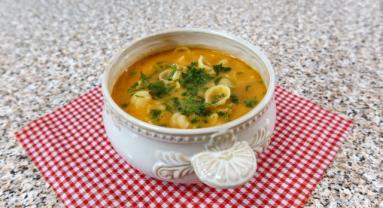 Zdjęcie: Zupa pomidorowa ze świeżych pomidorów + film – Smakowite Dania Zdjęcie - Zupa pomidorowa ze świeżych pomidorów + film – Smakowite Dania - Przepisy kulinarne ze zdjęciami