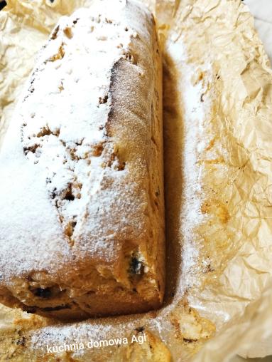 Zdjęcie - Pulchne ciasto z jabłkami i cynamonem - Przepisy kulinarne ze zdjęciami