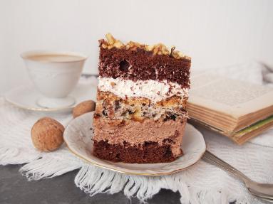 Zdjęcie: Knoppers wysokie, eleganckie i chrupiące jak popularny batonik Zdjęcie - Knoppers wysokie, eleganckie i chrupiące jak popularny batonik - Przepisy kulinarne ze zdjęciami