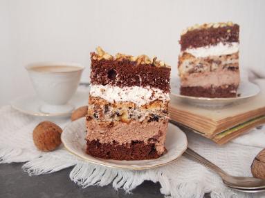 Zdjęcie: Knoppers wysokie, eleganckie i chrupiące jak popularny batonik Zdjęcie - Knoppers wysokie, eleganckie i chrupiące jak popularny batonik - Przepisy kulinarne ze zdjęciami