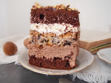 Zdjęcie: Knoppers wysokie, eleganckie i chrupiące jak popularny batonik Zdjęcie - Knoppers wysokie, eleganckie i chrupiące jak popularny batonik - Przepisy kulinarne ze zdjęciami