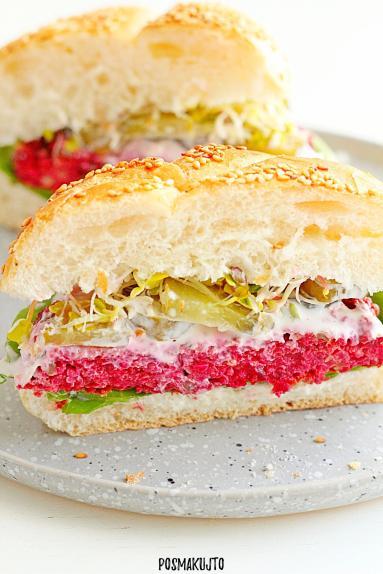 Zdjęcie - Burgery z buraka - Przepisy kulinarne ze zdjęciami