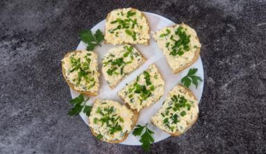 Zdjęcie - Pasta z twarogu i jajek + film – Smakowite Dania - Przepisy kulinarne ze zdjęciami