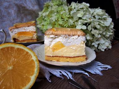 Zdjęcie - Cytrynowiec z ananasem - Przepisy kulinarne ze zdjęciami