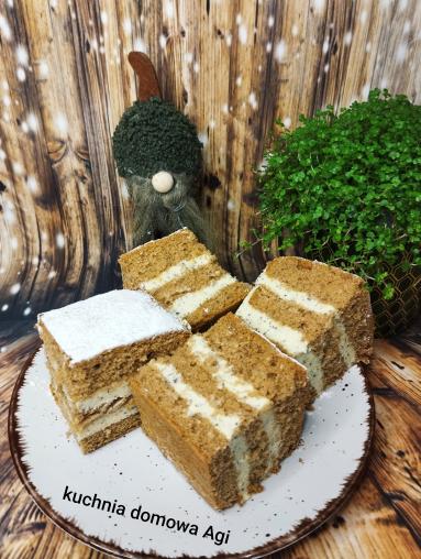 Zdjęcie - Biszkopt kakaowy z 8 jaj bez proszku do pieczenia z pysznym kremem budyniowo-makowym - Przepisy kulinarne ze zdjęciami